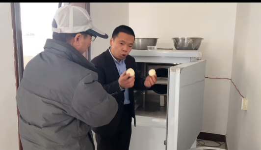 速凍生坯包子怎么使用包子機(jī)